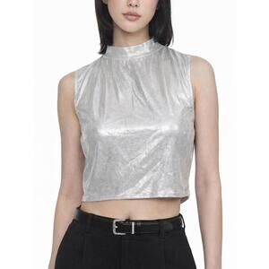NWT Halara Metallic Silver Mock Neck Sleeveless Crop Top Women’s Size Small